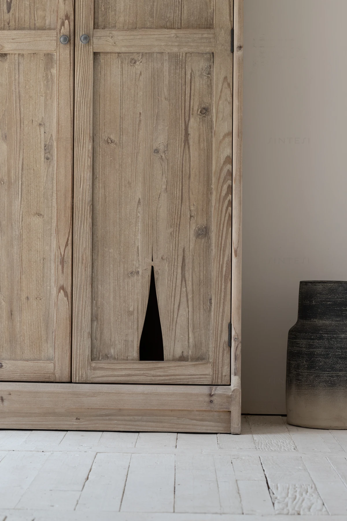 Luxury mobiliario armario living room furniture recycled pine luxury wabi sabi wood cabinets living room cabinet