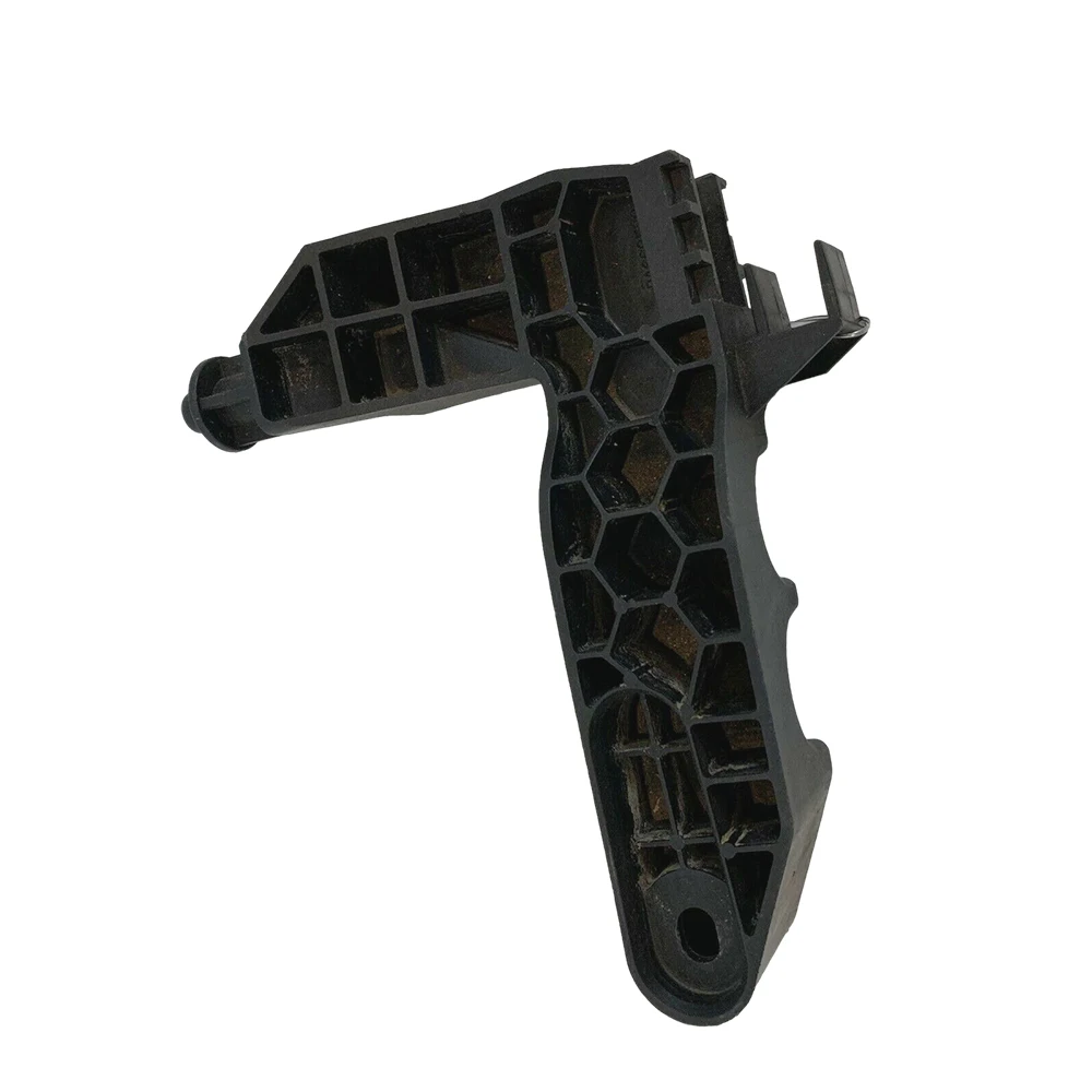 Xinwo car radio bracket s60 2005 31686407 XC40 Radiator Mount Bracket for Volvo 2019-2022