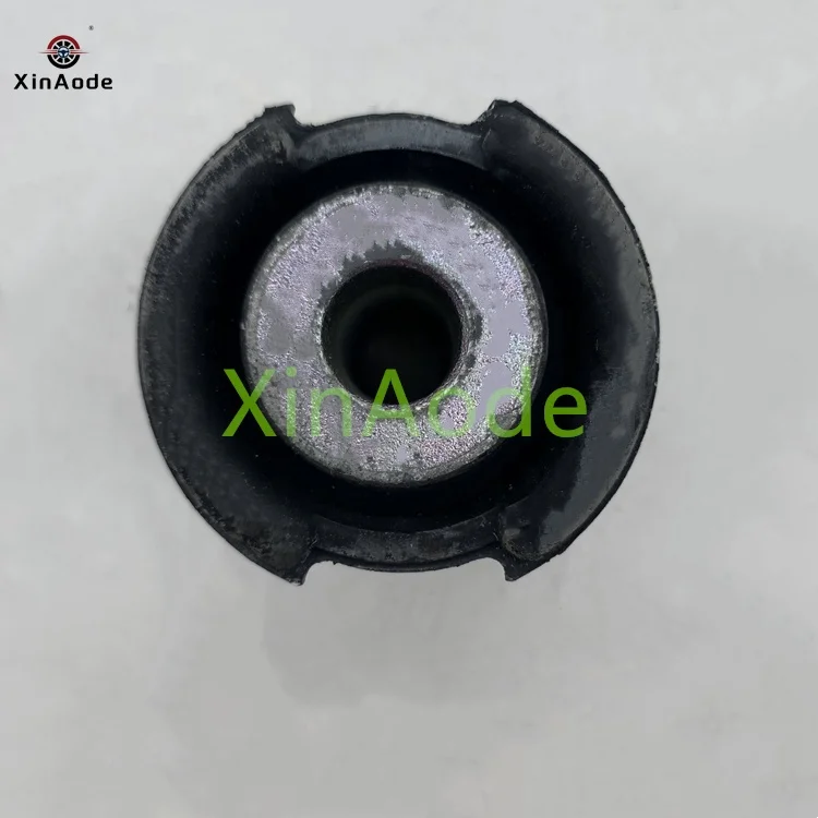 LR051585 D3 Control Arm Trailing Bushing For Land Rover Car Auto Parts D4 Control Arm Trailing Bushing RBX500311 LR051585