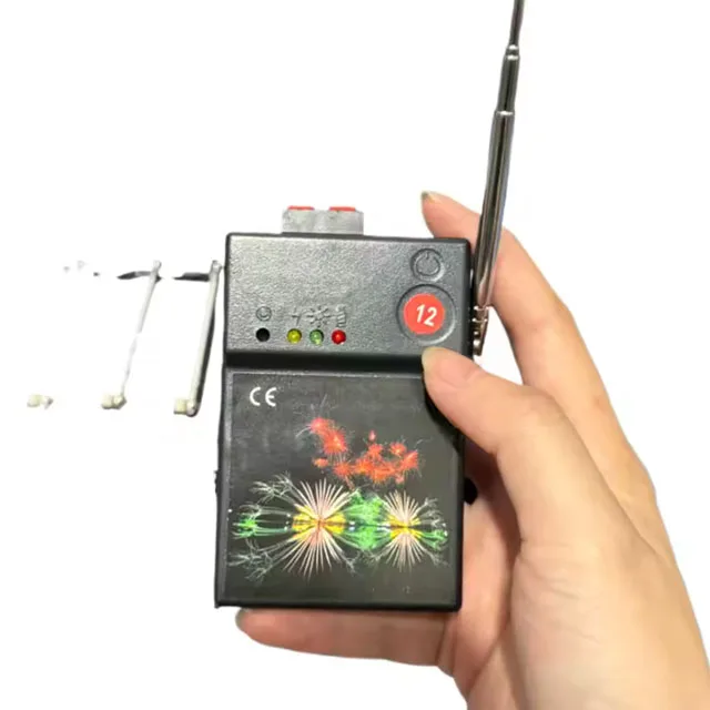 Hot Selling Feu d Artifice Froid Allumeur 8 Cue 12 Cue Remote Control Fountain Fireworks Fire System for Birthday