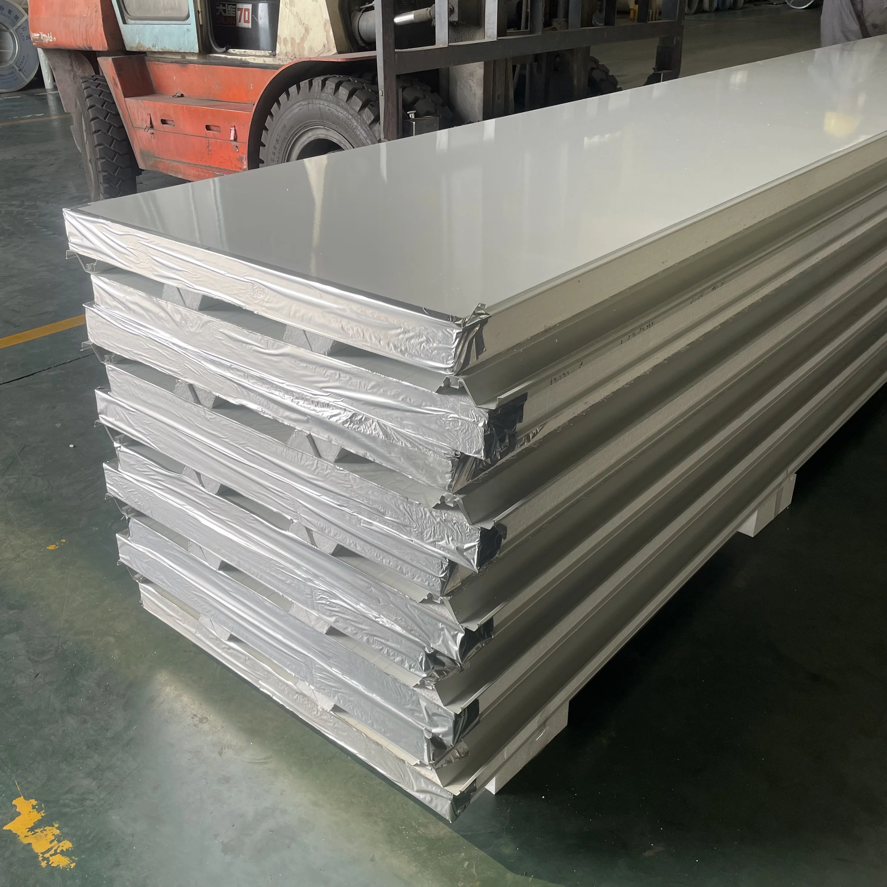 Used Polyurethane Insulated Panels EPS Sandwich Panels For Sale