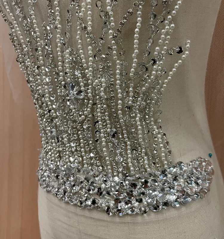 Round neck hot diamond applique hand stitched mesh flower piece beaded sequins clothing  wedding dress decorative accessories