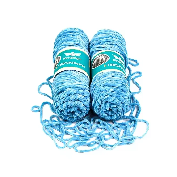 Kingeagle Hot Style 1ply Jumbo Hand Knitted Soft Wool Bulky Thread Crocheting Fuzzy Velvet Wholesale Chenille Yarn