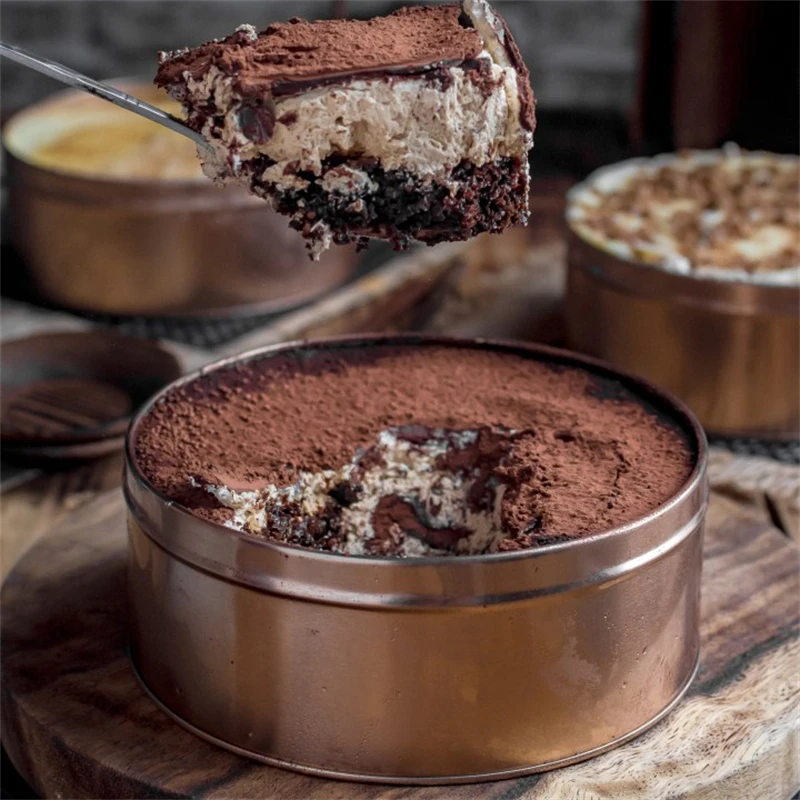 Empty Customized luxury food grade big cookie baking metal tin container cake tin can christmas round cake tin boxes