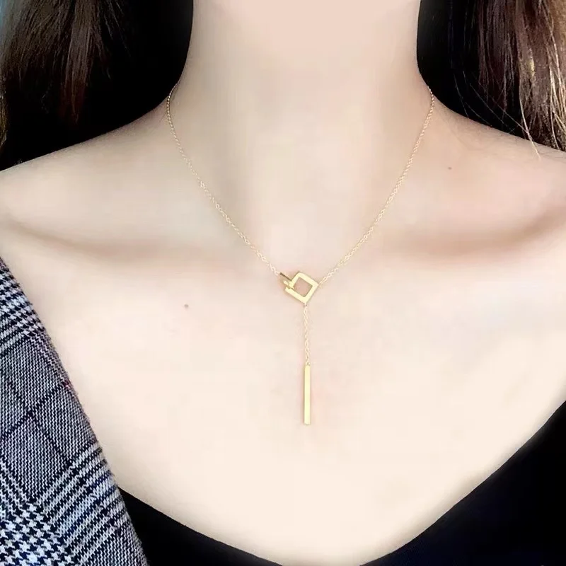 Square Interlocking Necklace Women Minimalist Pendant Titanium Steel Lock Bone Chain Hollow Long Bar Square Tassel Jewelry