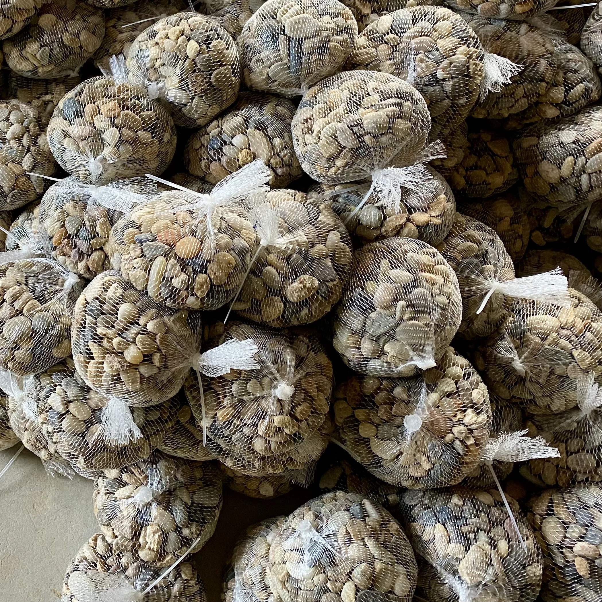 Natural Stream Stone Small River stone  Washed pebbles Fish Tank Landscaping Decoration Filter Material