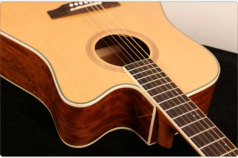 Guangzhou 41-Inch Handmade Spruce Wood Acoustic Guitar Folk Type with Gloss Finish Back/Side Materials Rosewood and Walnut