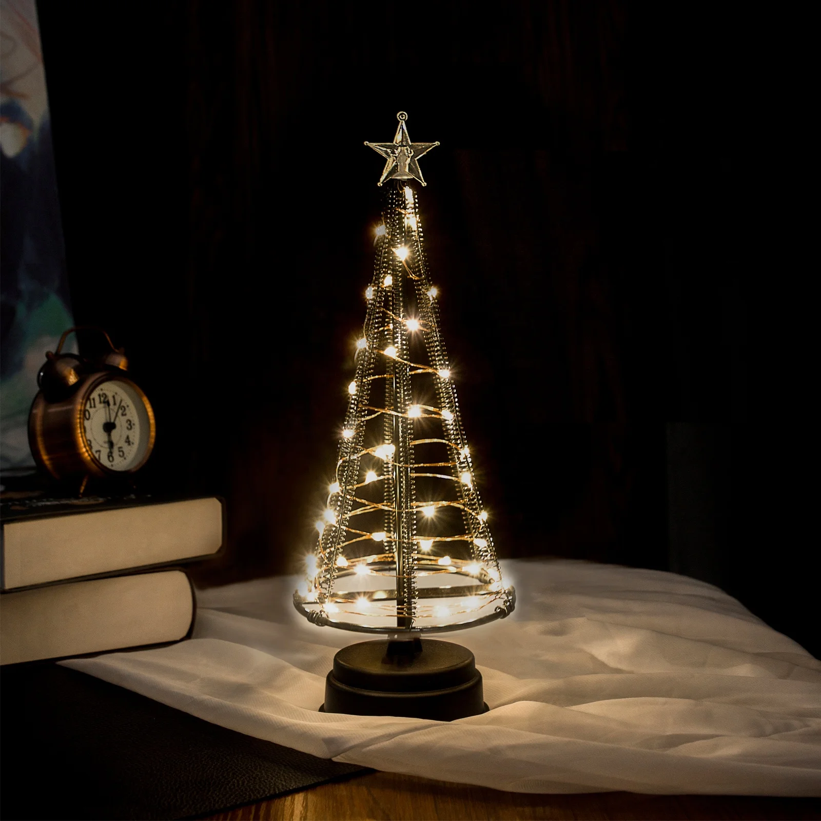 Spot Products 10.2Inch Black White Home Christmas Decoration Supplies Artificial Tree USB Mini Christmas Tree