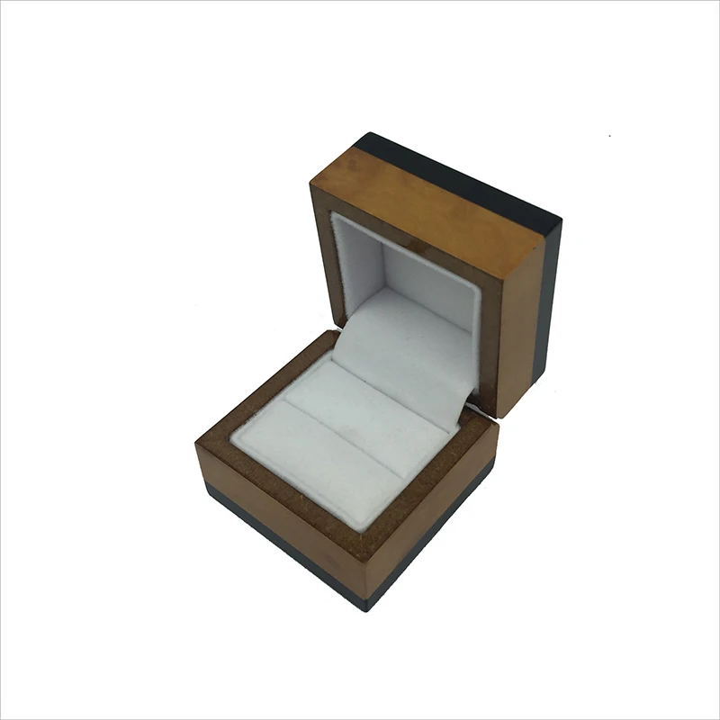 high grade custom factory manufacture classic piano lacquer popular amazon single wood ring boxing jewelry packaging case