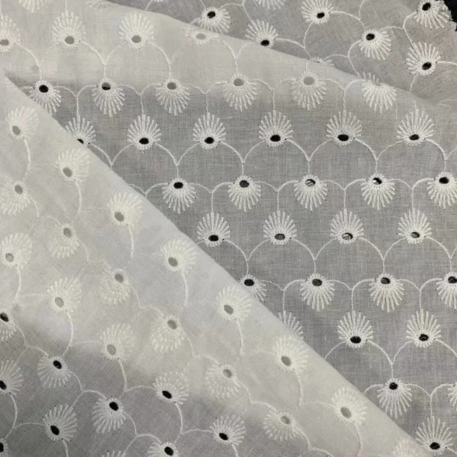 
 Красивый дизайн, хорошее качество, 100% хлопчатобумажная вуаль, ткань с вышивкой  