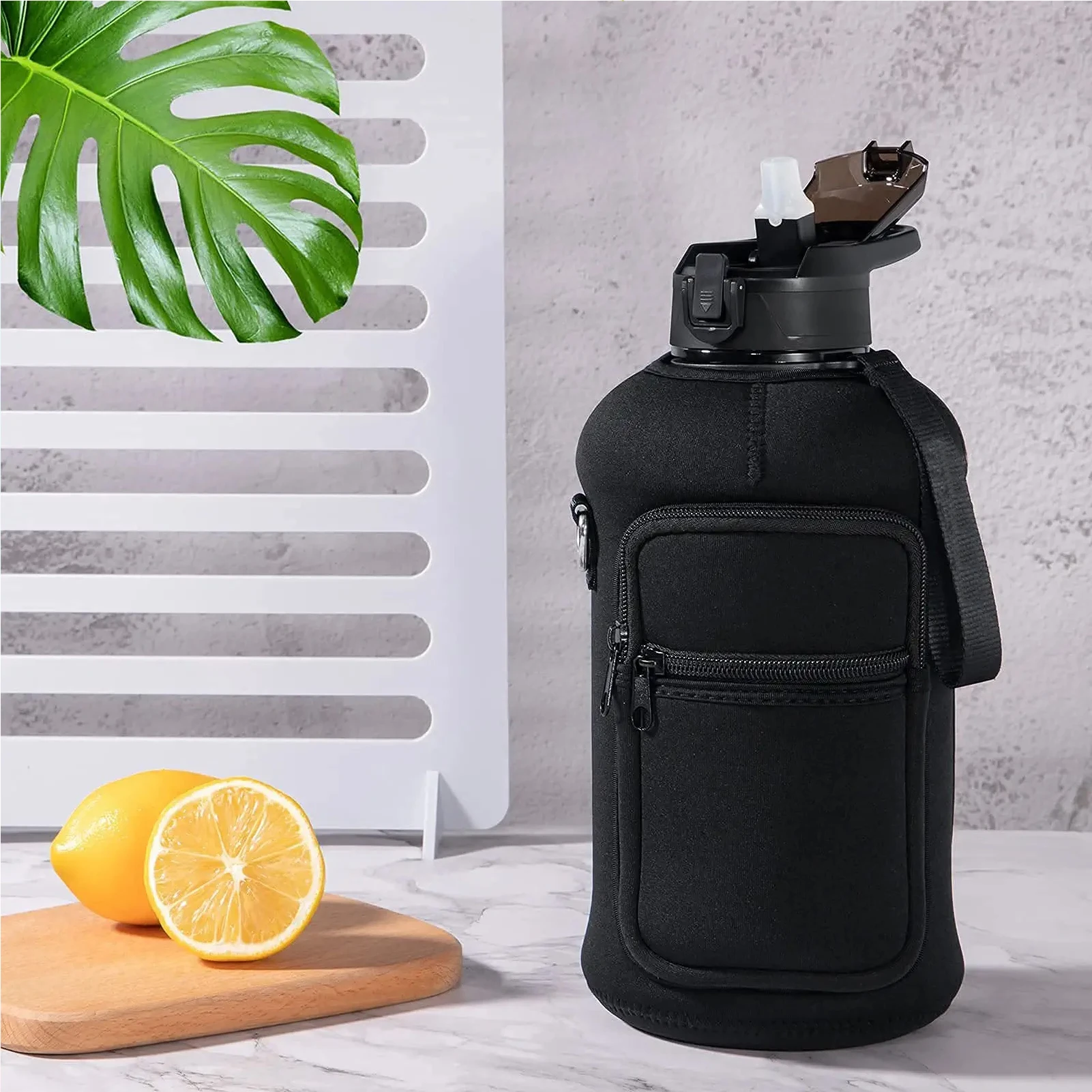 Gym Jug Motivational Half Gallon/2.2l /one Gallon/1 Gallon Water Bottles with Sleeve Bpa Free Custom Logo Plastic Minimalist