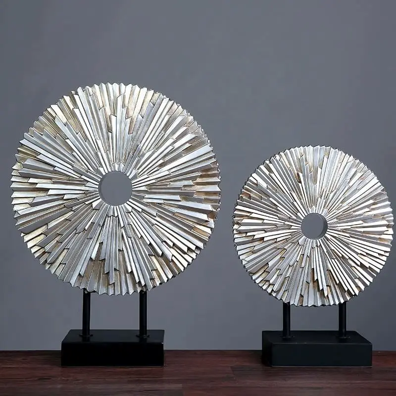 China Suppliers Resin silver sun shape Home Decoration Ornament with 2 different size home ornaments