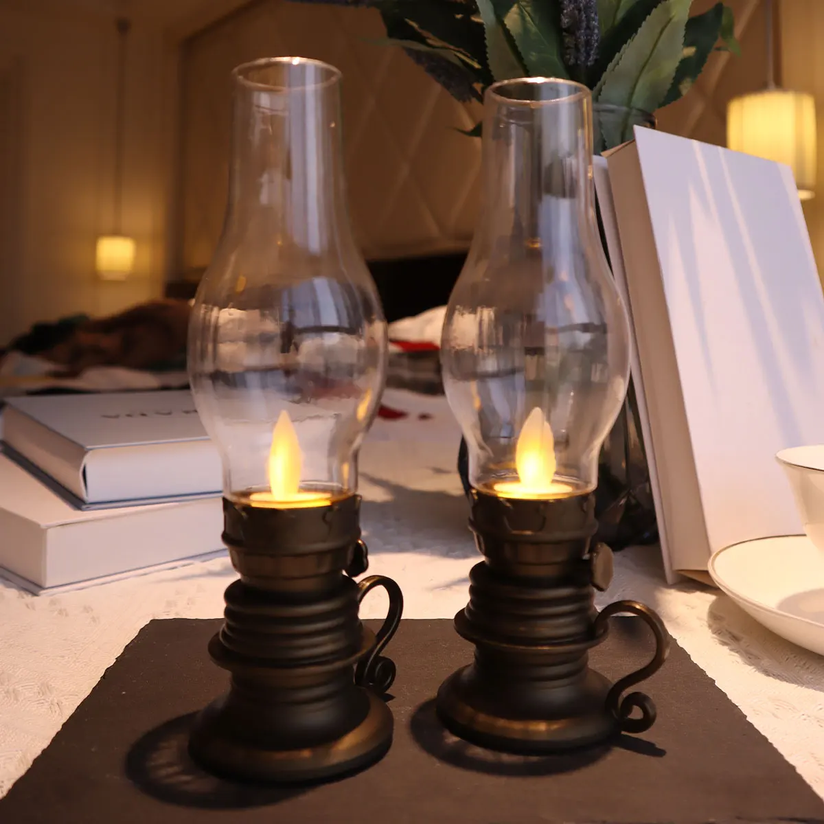 Kerosene Lamp LED Light Flash Dancing Flame Pillar Pattern Led Candle Home Outdoor Decorative Lighting Flameless Battery Powered
