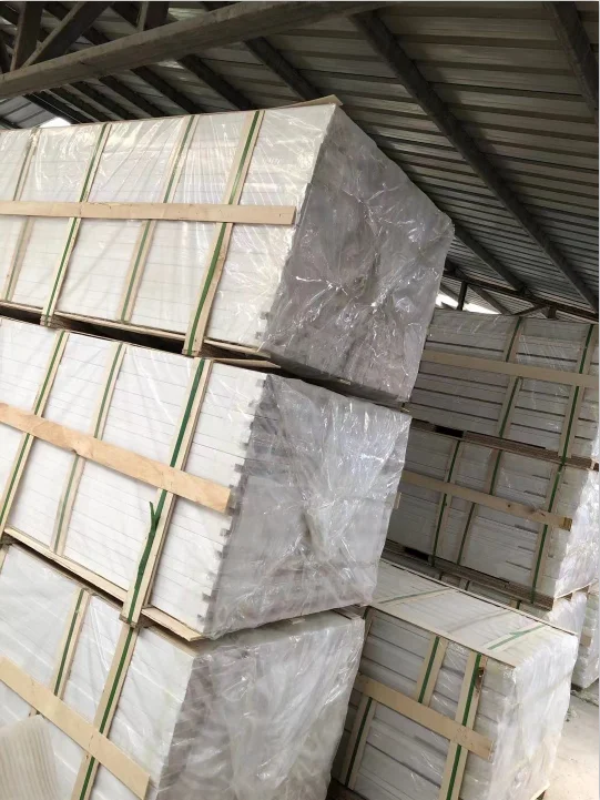 Белая грунтованная плита из МДФ