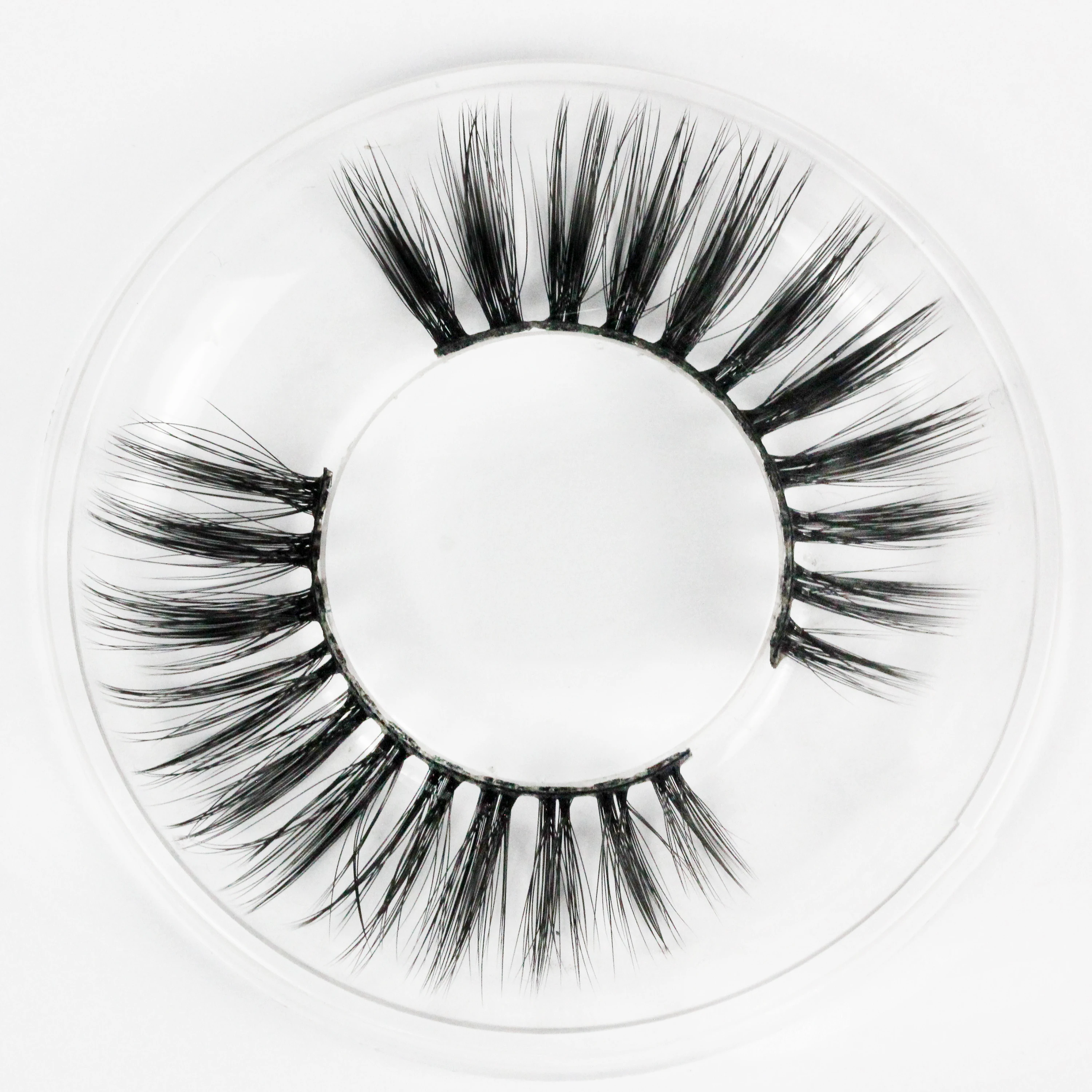Hot brand eyelashesPremium synthetic eyelashesFluffy eyelashes  faux mink eyelash vendors Man with eyelashes box