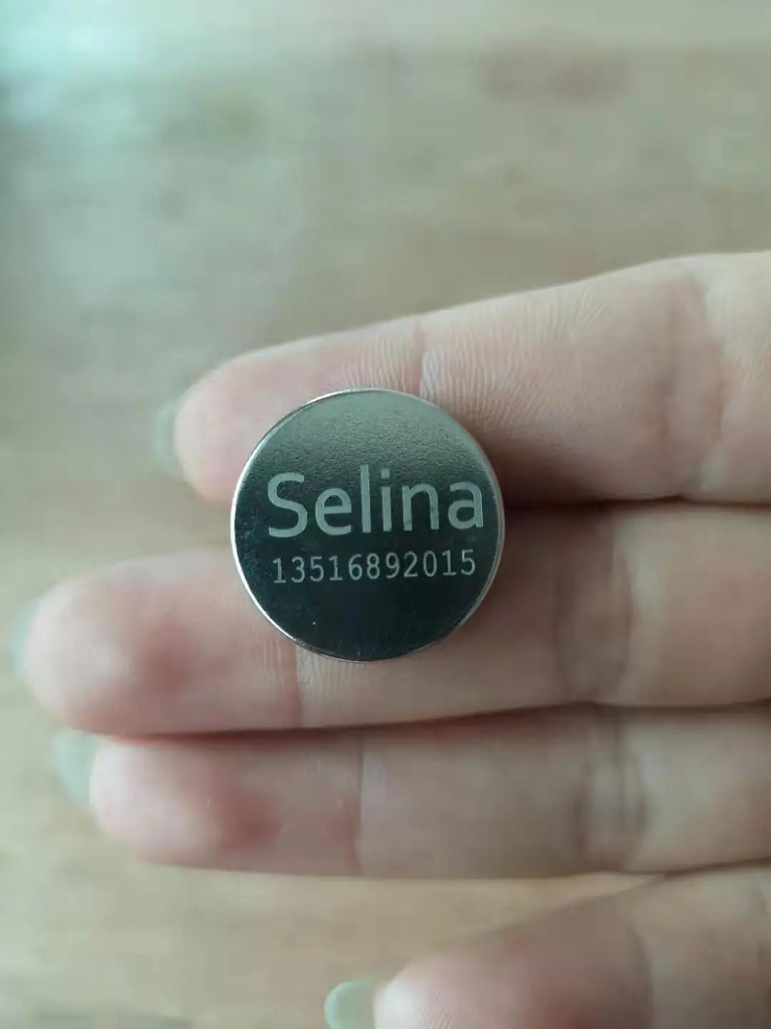 New Usefully Jewelry No Broken Material No-snag Magnets Hijab Pins No Pins Strong Big Magnets Heart Brooches For  Women Dresses