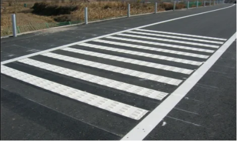 Yellow Road Marking Jotun Traffic Paint Red White Hot Applied Thermoplastic Line Painting