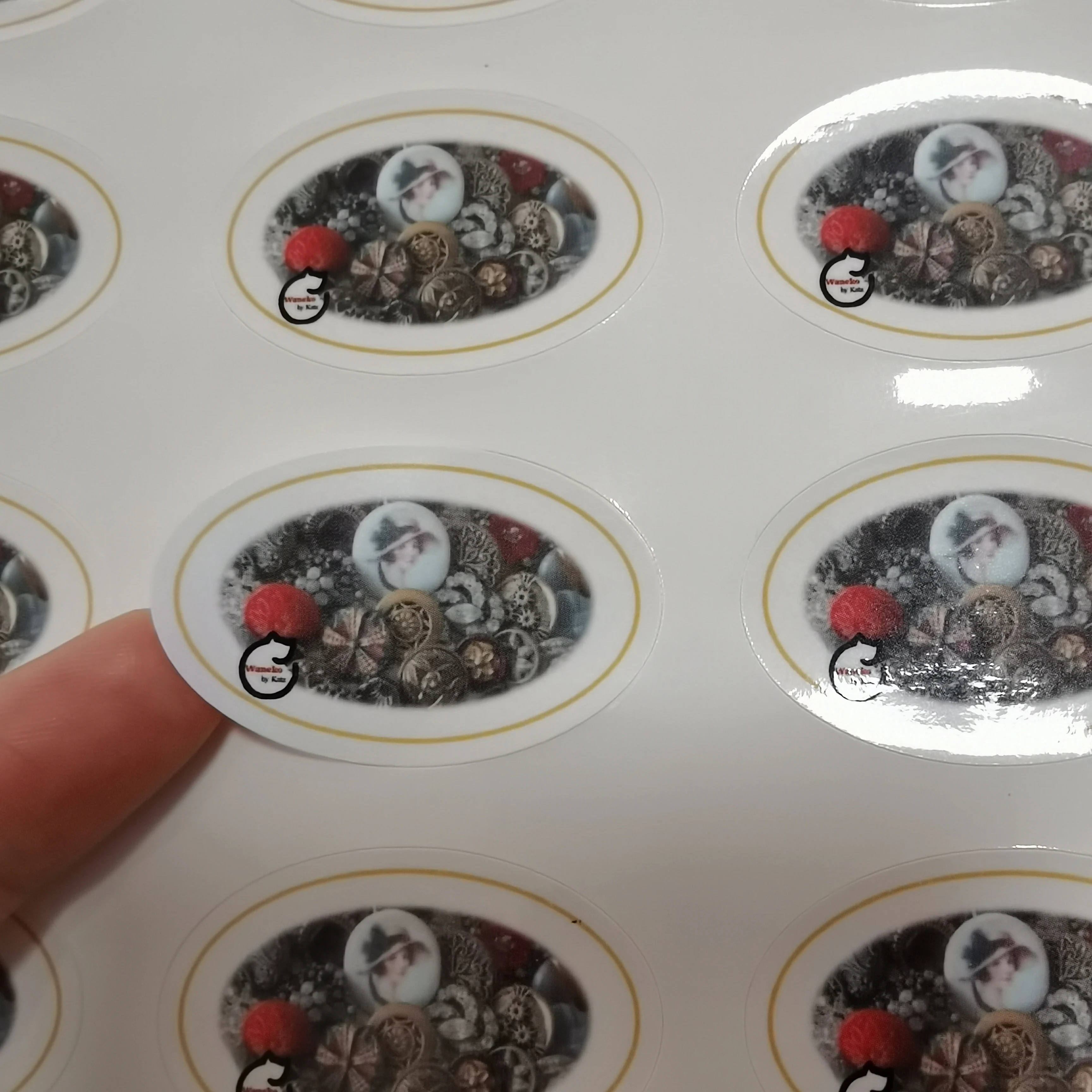 Directly Factory Low Price Design Custom Hot Selling Printing Vinyl Sticker Waterproof Decal