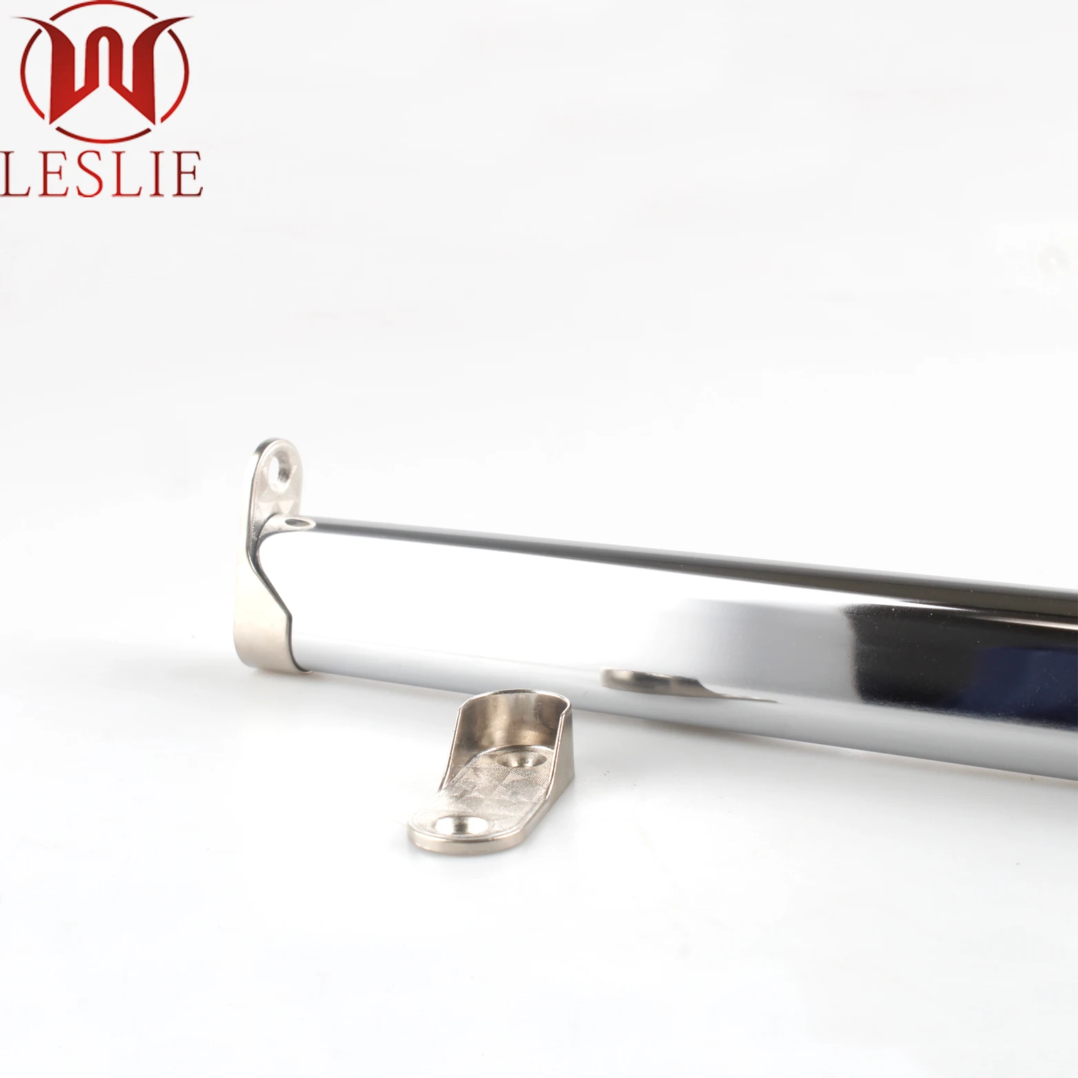 Chrome plated round wardrobe support tube bottom thickened rod support hanging rail support Steel Oval Wardrobe Tube Steel Pipes