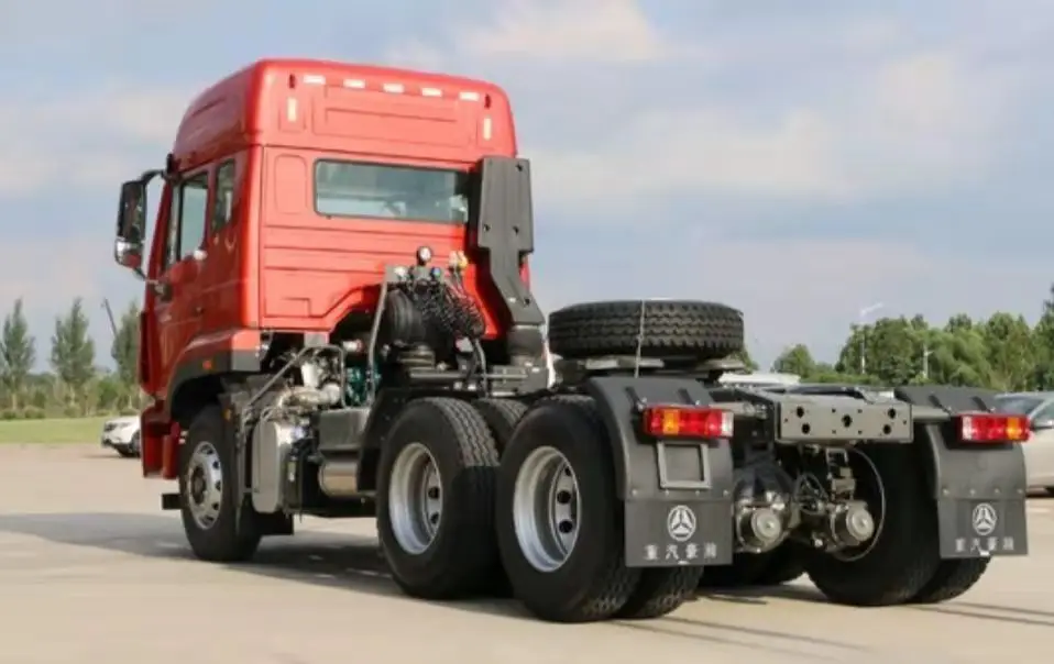 Shackman 2018 2019 years stock Tractor dump truck 6X4  8X4 10 tires 12 tires factory discount Euro IV  sold to Philippines