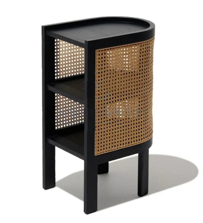 Тростниковая тумбочка из ротанга, прикроватный столик