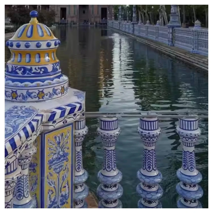 Factory custom Portuguese style railing post grouting molding under glaze blue and white painting in glaze paper decal hand post