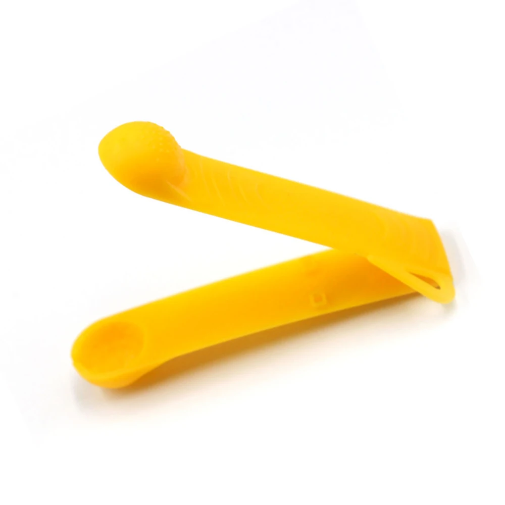 Plastic Fishing Lures Bait Shaper Spoon Fish Bait Shaper Compressor