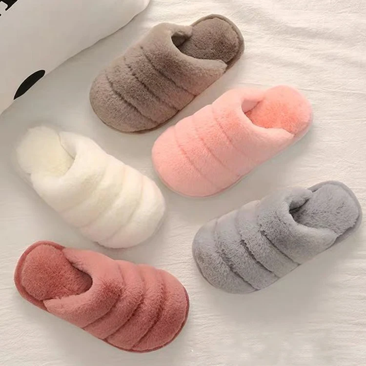 Hot Selling Cute Soft Winter Warm Girls Sandals Toddler Pink Fuzzy Faux Fur Slides Flat Slippers for Kids