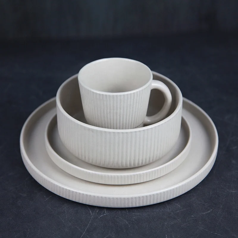 16Pc Tableware Set Embossed Morden Dinnerset Hand-Made Luxury Round Dinner Set