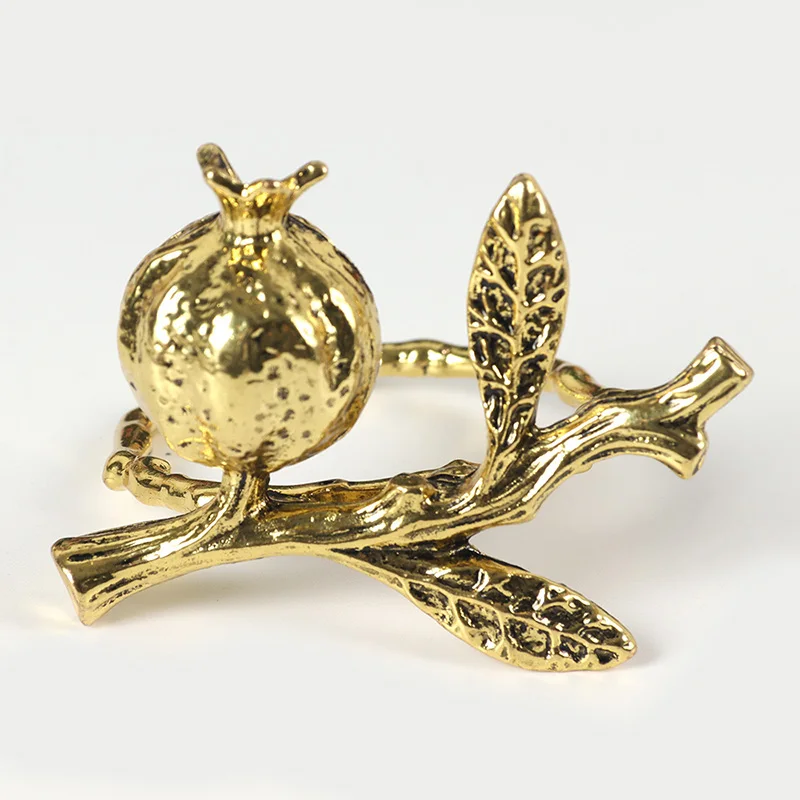 Creative New Hand-Painted Pomegranate Branch Napkin Rings: Alloy Plated Table Decor for Western Restaurants and Hotels