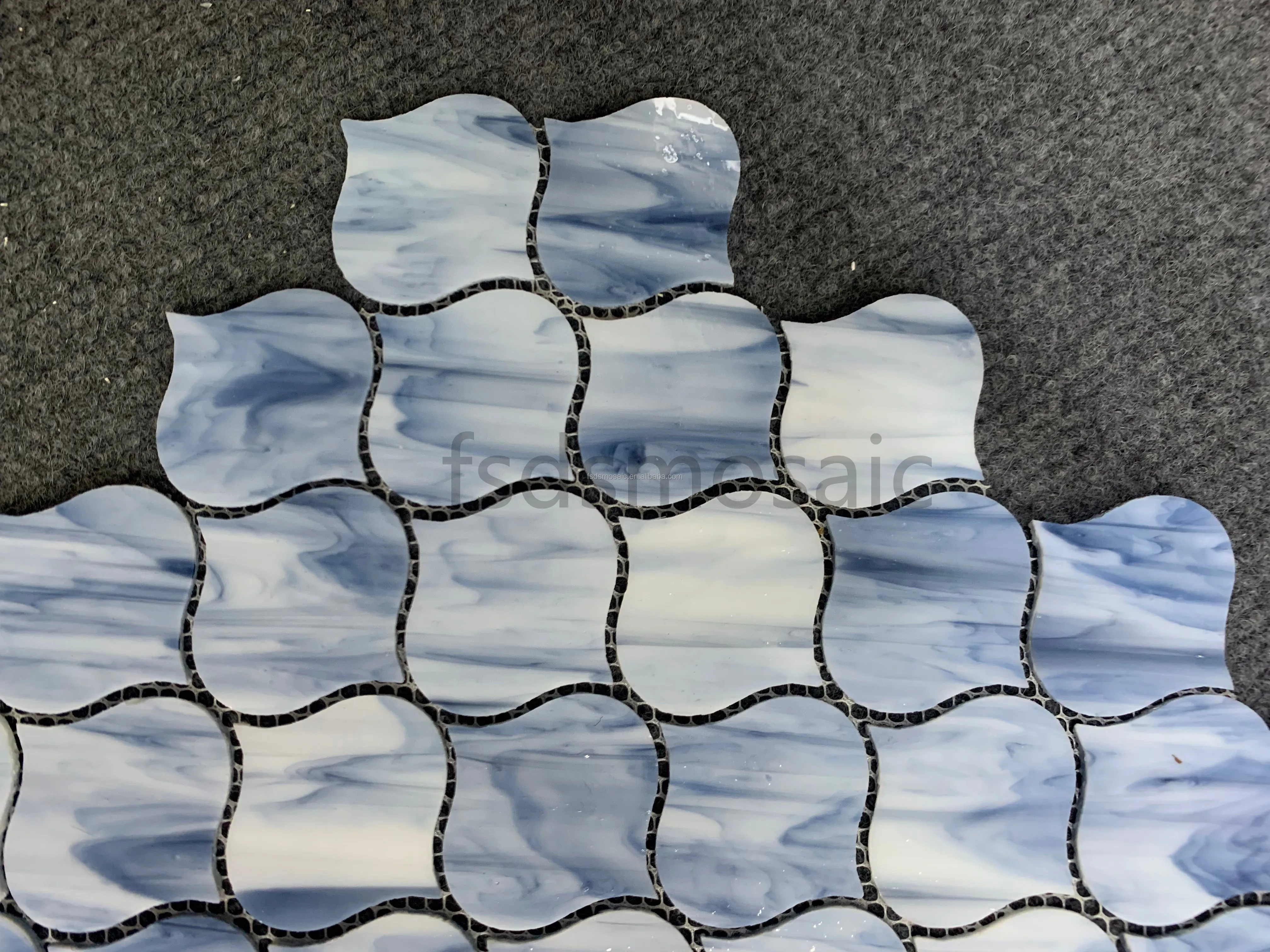 Stain Glass Mosaic Lantern Shape White Blue Color Glass Mosaic Tiles Backsplash Kitchen Tile Hotel Projects Wall Tile Decorative