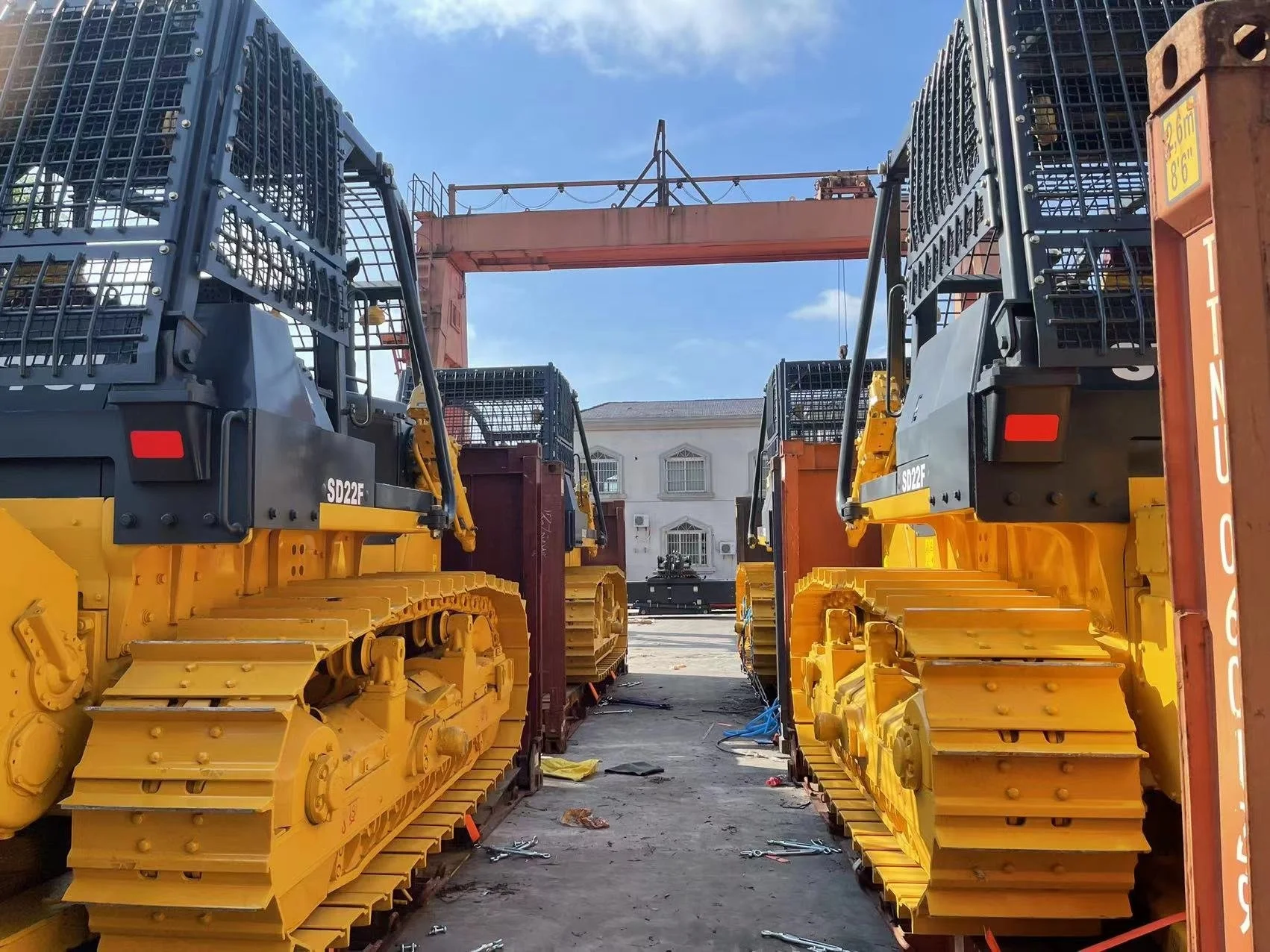 SHANTUI SD22 New Caterpillar Bulldozer Bosch Rexroth Hydraulic Pump Gear Bearing Straight Edge Construction Farm Discount Sale