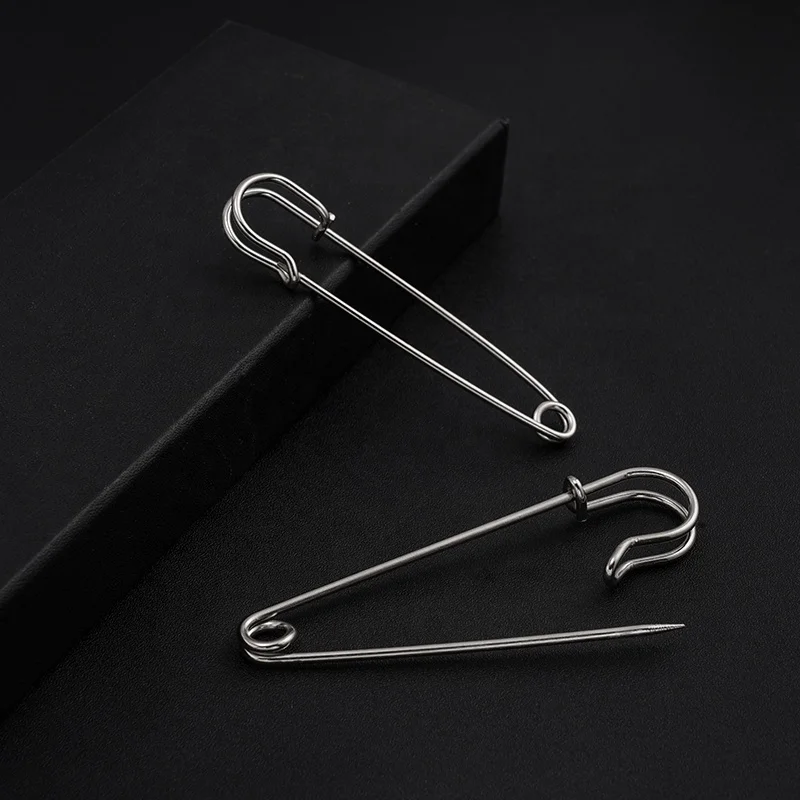
2021 hotestselling stainless steel big safety pin for cappa and woollen sweater 