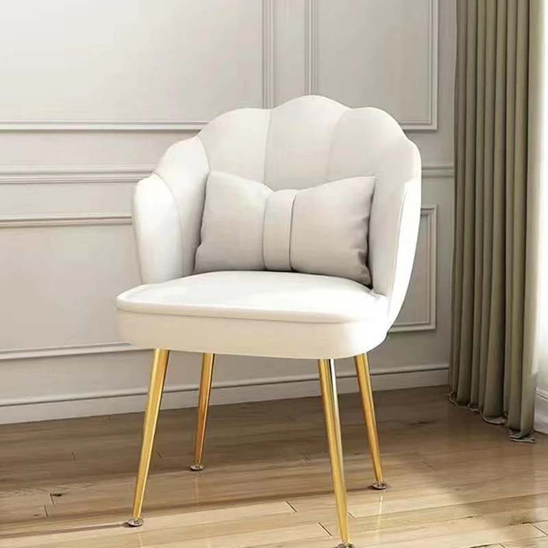 Modern High Quality Sofa Stool Chair Modern Comfort Armchair Gold Fabric Velvet Dining Room Chair For Restaurant