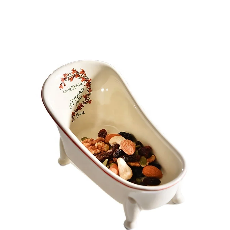 Creative European Style Ceramic Snack Food Candy Chocolate Beans Plate Dry Fruit Dishes with Bathtub Shape