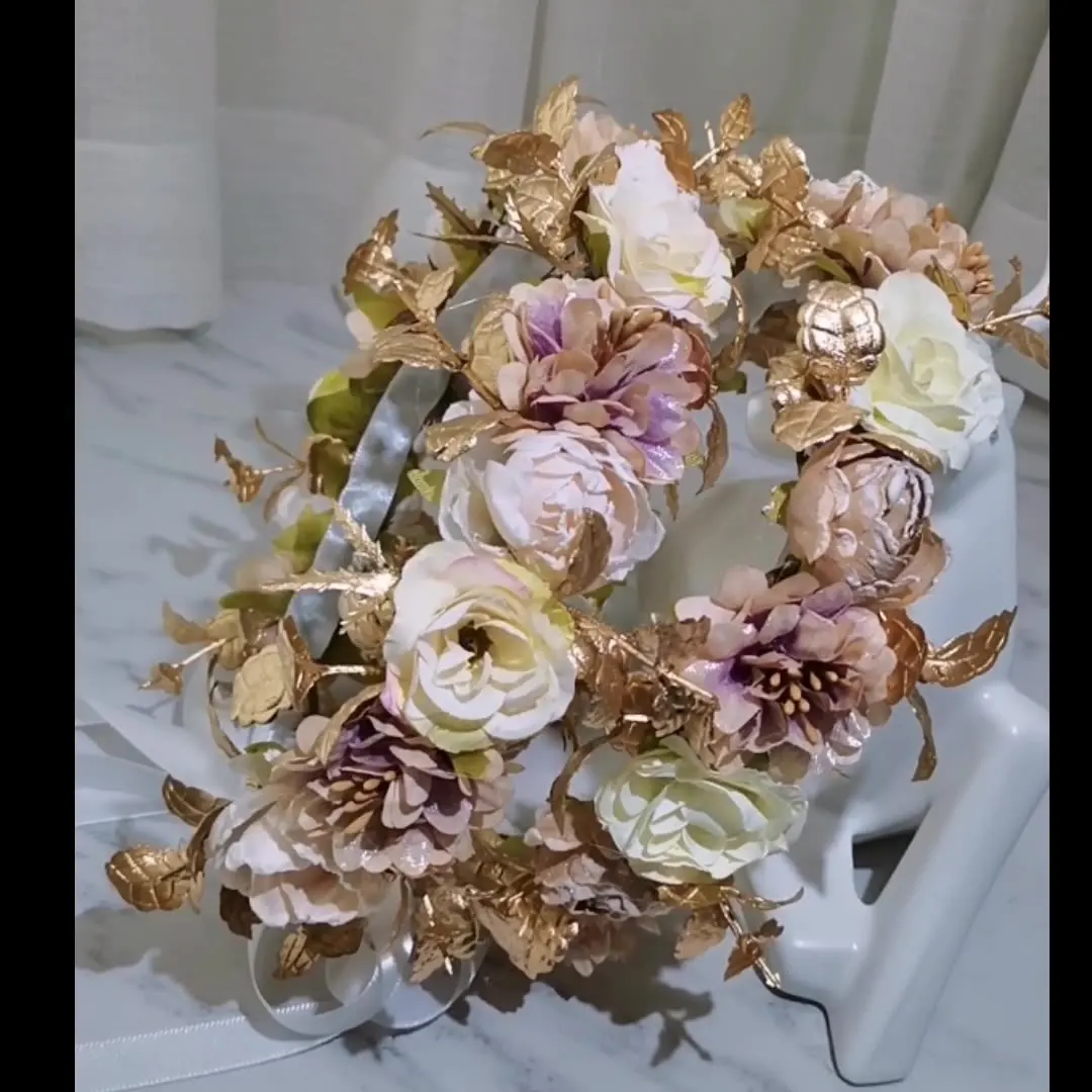 Golden Girl Garland Headdress Bride Wedding Flower Hair Ornaments Studio Photo Shoot Accessories Made of Pearl and Fabric