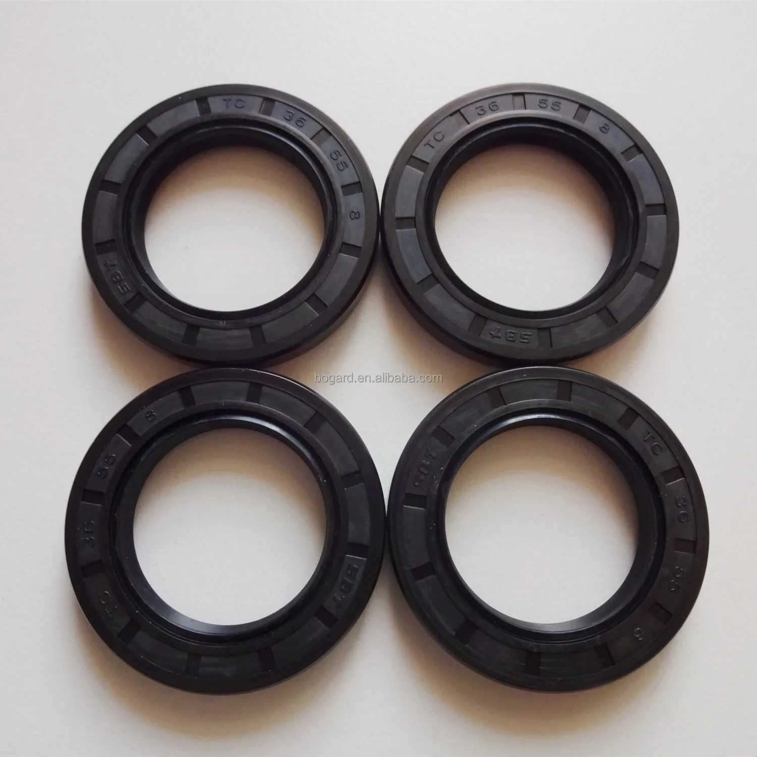 Manufacturer different sizes rotary shaft seal TC Oil seals FKM Vitons NBR Buna Nitrile material
