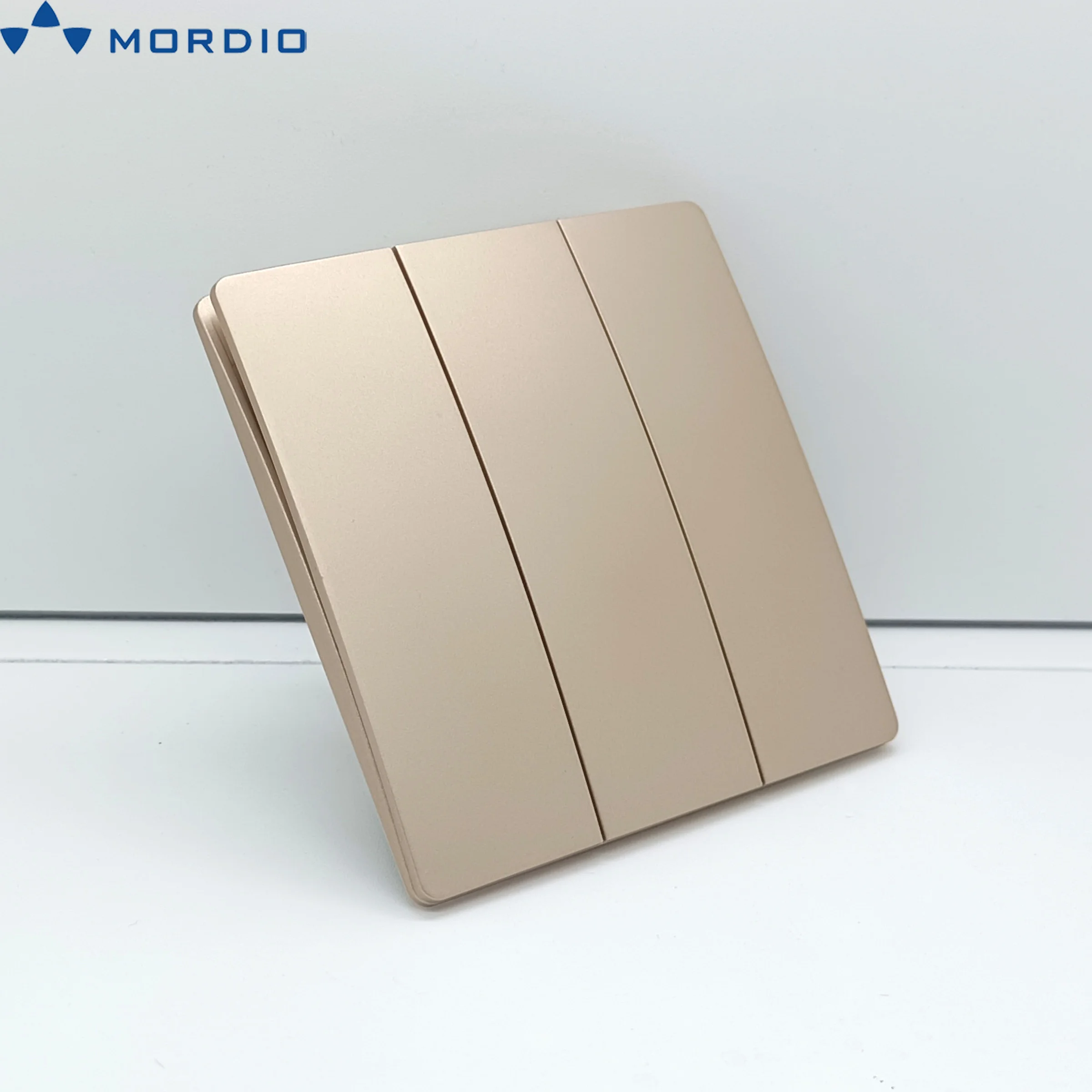 T4  BS standard slim Curved panel interruptor electric wall switch and socket gold 3 gang switch for wholesaler