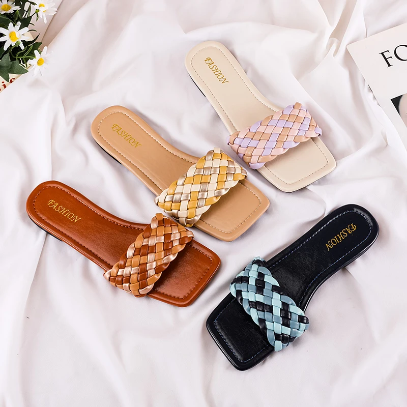 Wholesale flat slippers fancy fashion trending outerwear braided woven square toe casual sandal and flippers