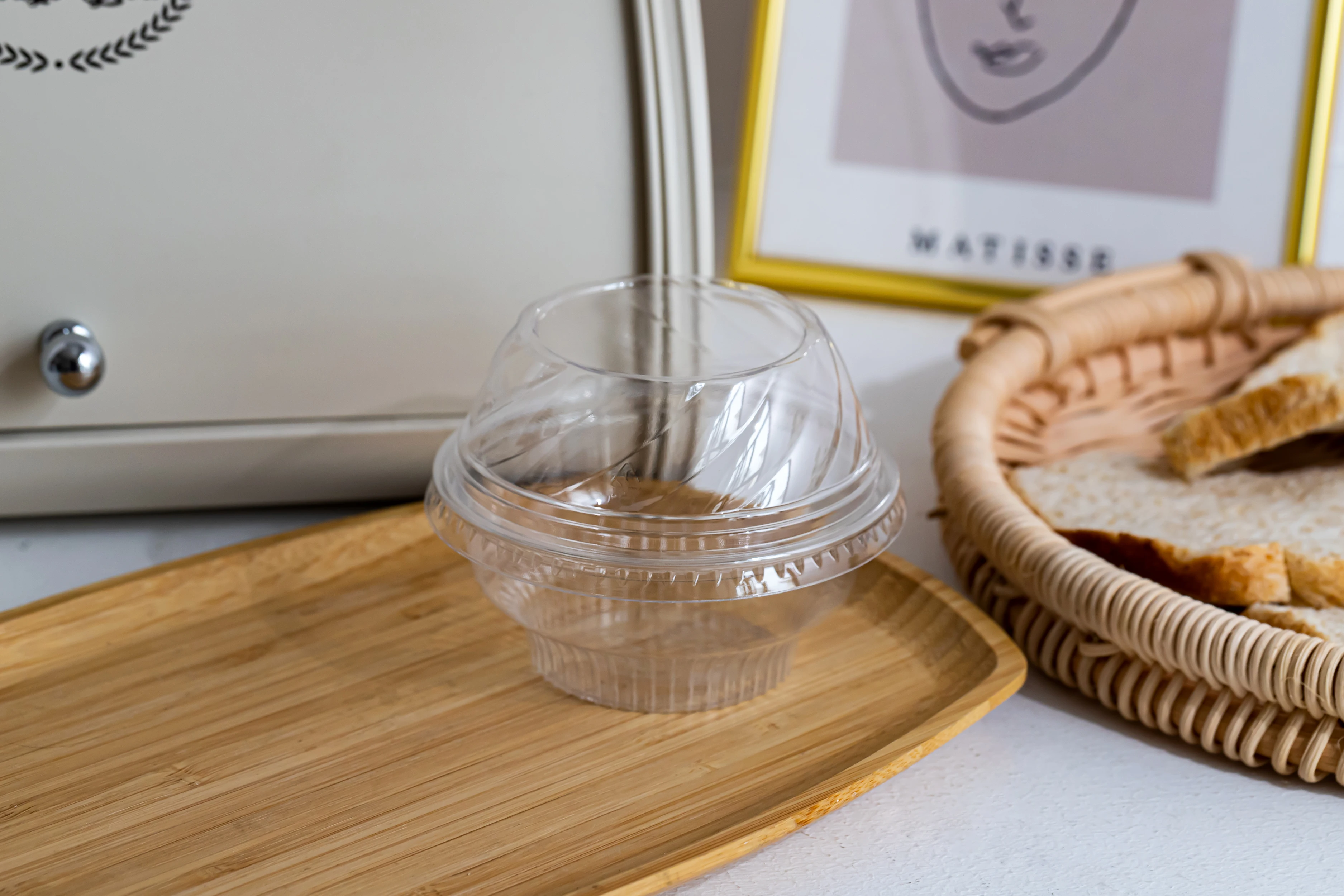 Wholesale 5 6 7 8 9 12oz food cake moussee container clear yogurt plastic cup for ice cream dessert cups snack bowl with Lids