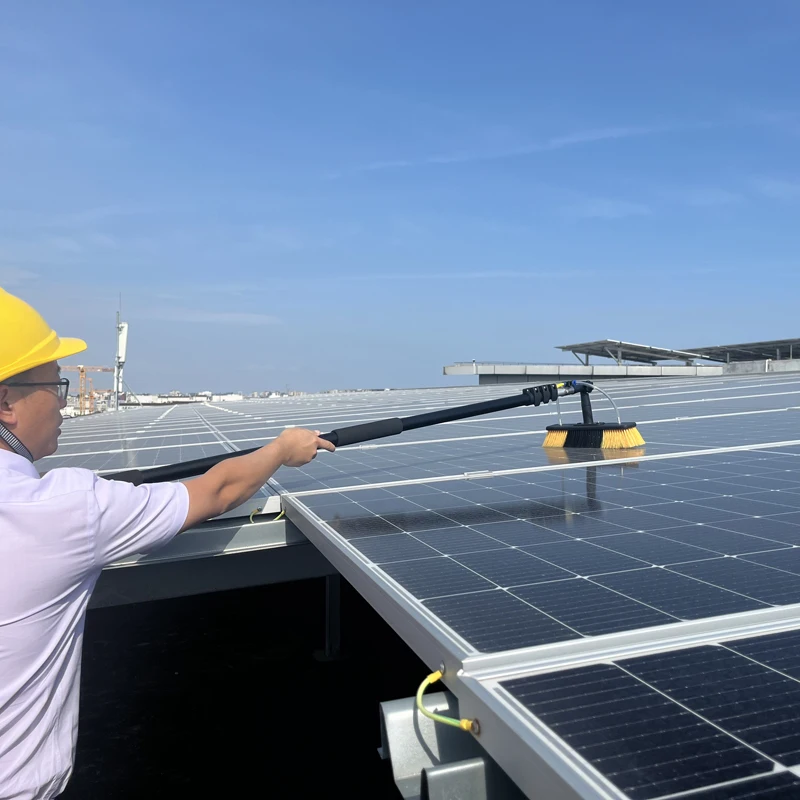 Lightweight Window Cleaning water fed telescopic pole Solar Panel Wash Brush