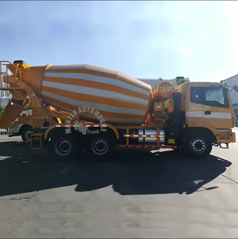 Foton 6x4 capacity 8 cubic meters 12 cubic meters volumetric cement concrete mixer truck for tunnel site