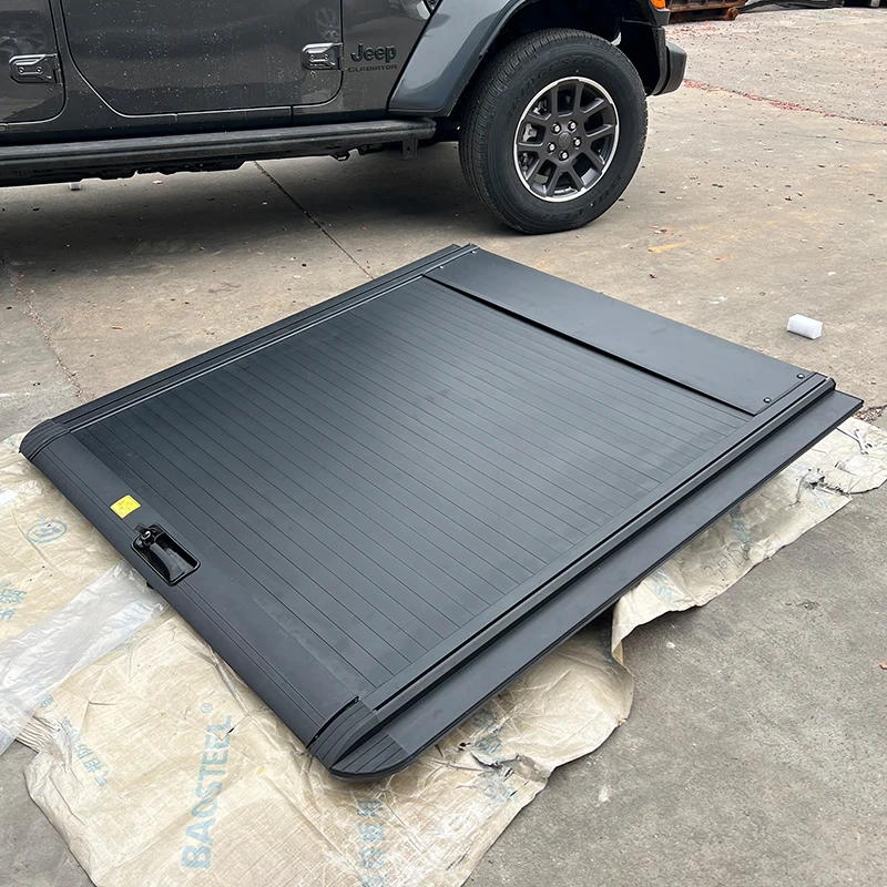 OEM new design hard aluminum retractable 4x4 black roller shutter tonneau cover for jeep JT gladiator
