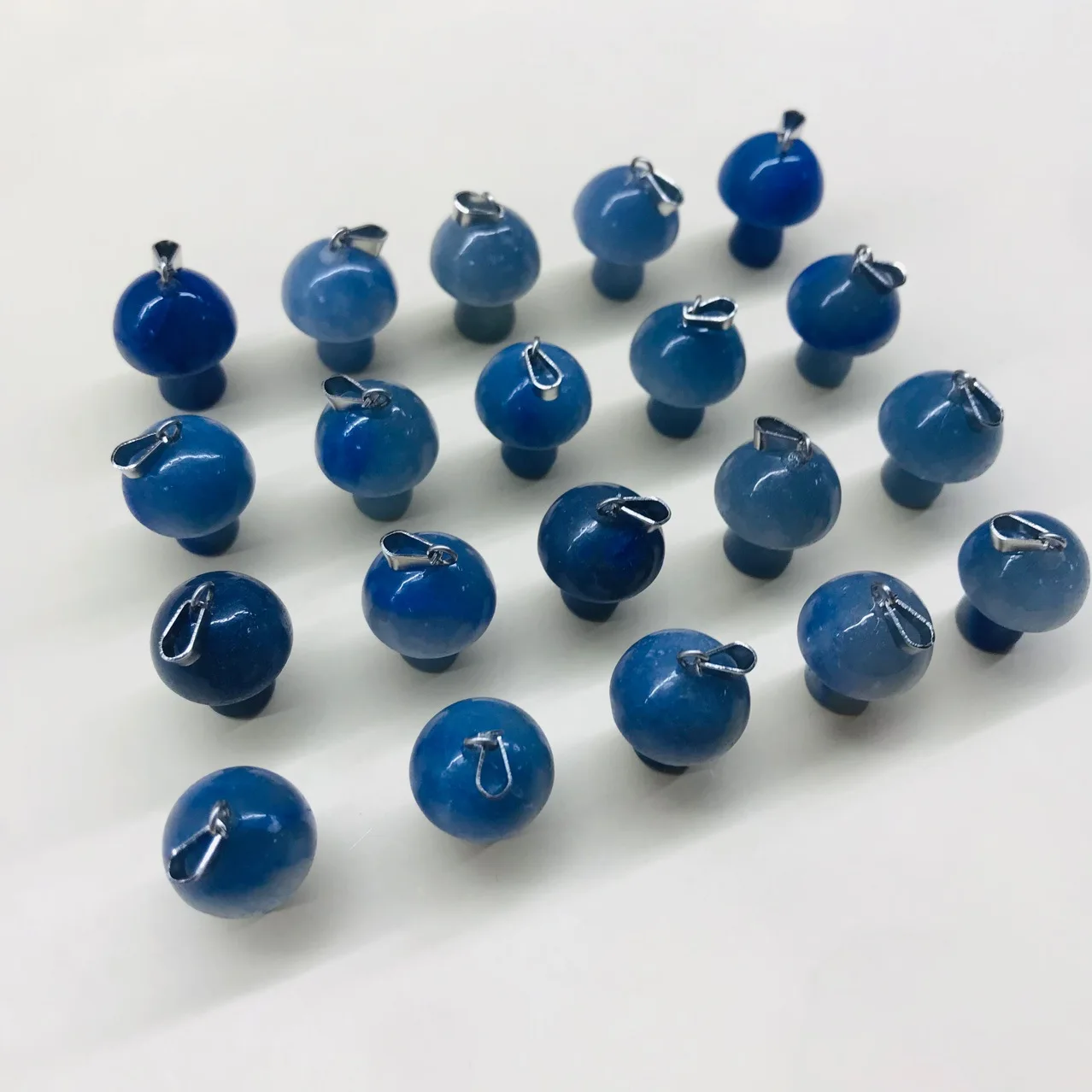 Healing Reiki Crystal Wire Wrapped Rose Quartz Mushroom Pendant Natural Gem Stone Mushroom Charm For Women Mens Necklace Jewelry