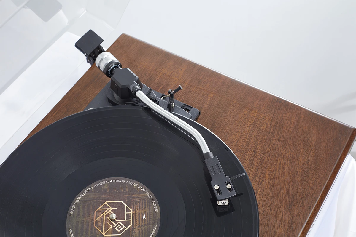 OEM high end custom Radio 3 Speeds LP retro radio turntable gramophone