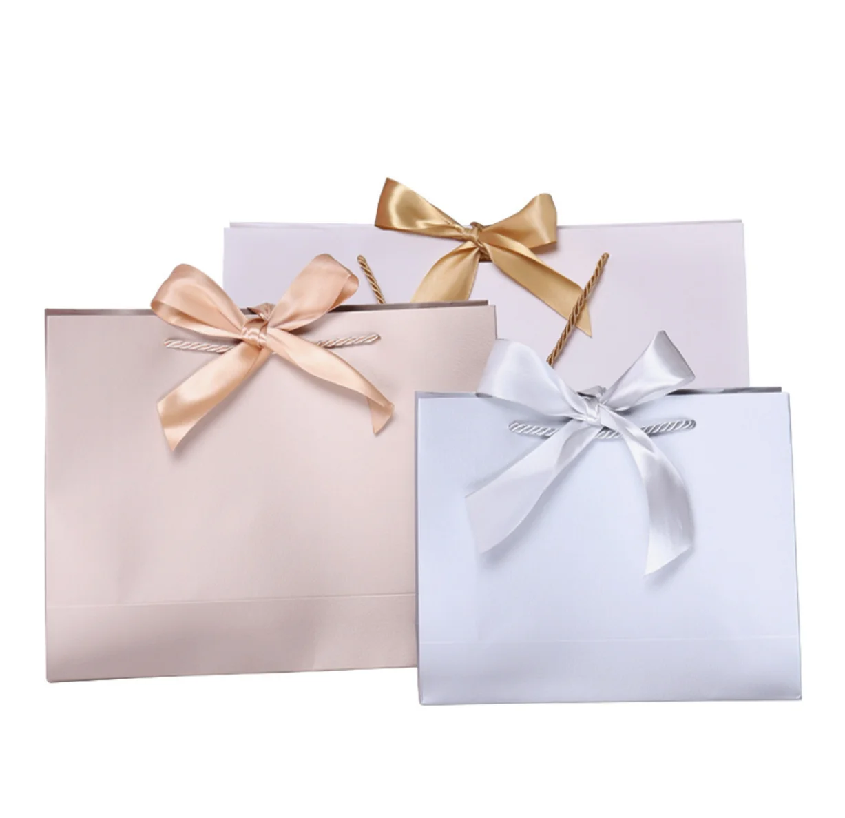 Оптовая продажа бумажные мешки для ювелирных украшений с особой текстурой переноски изделий подарочная