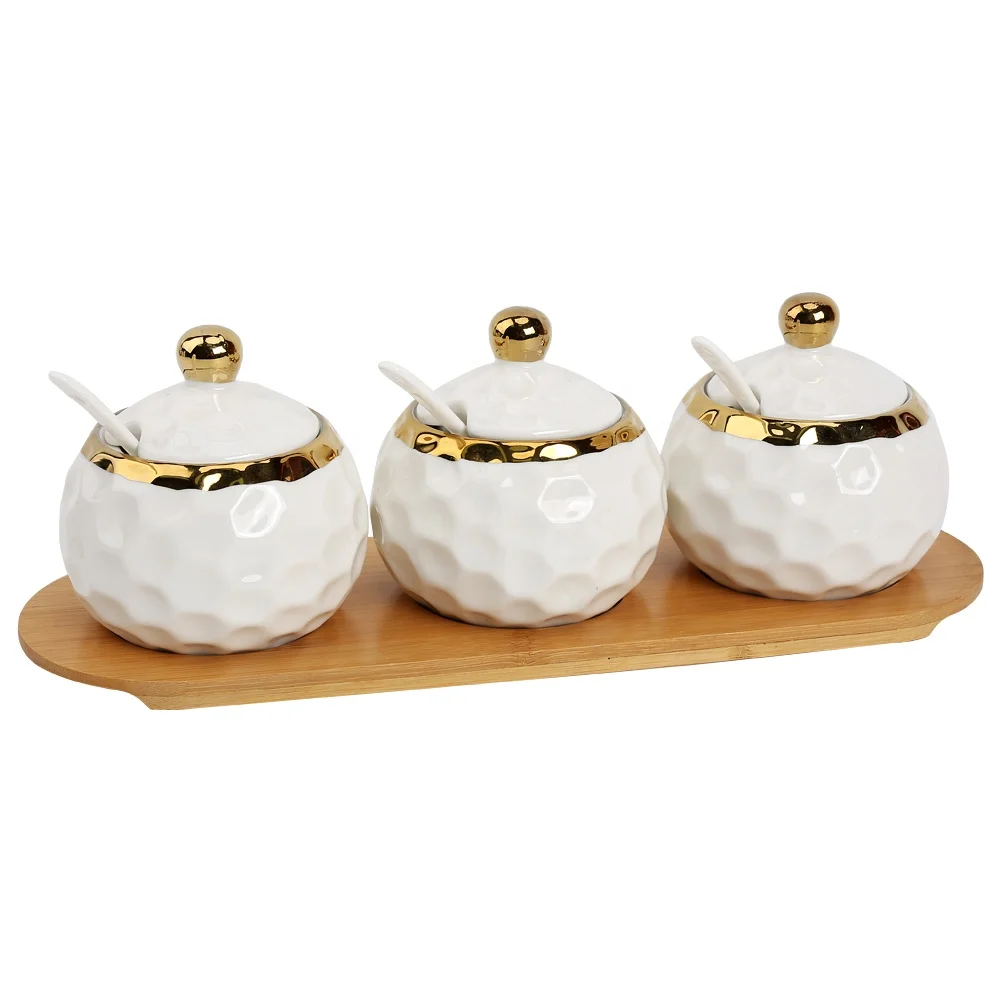 Creative kitchen Porcelain storage jar set Salt And Pepper Shakers Oil jar Set Ceramic Seasoning Tank Set for Kitchen Restaurant