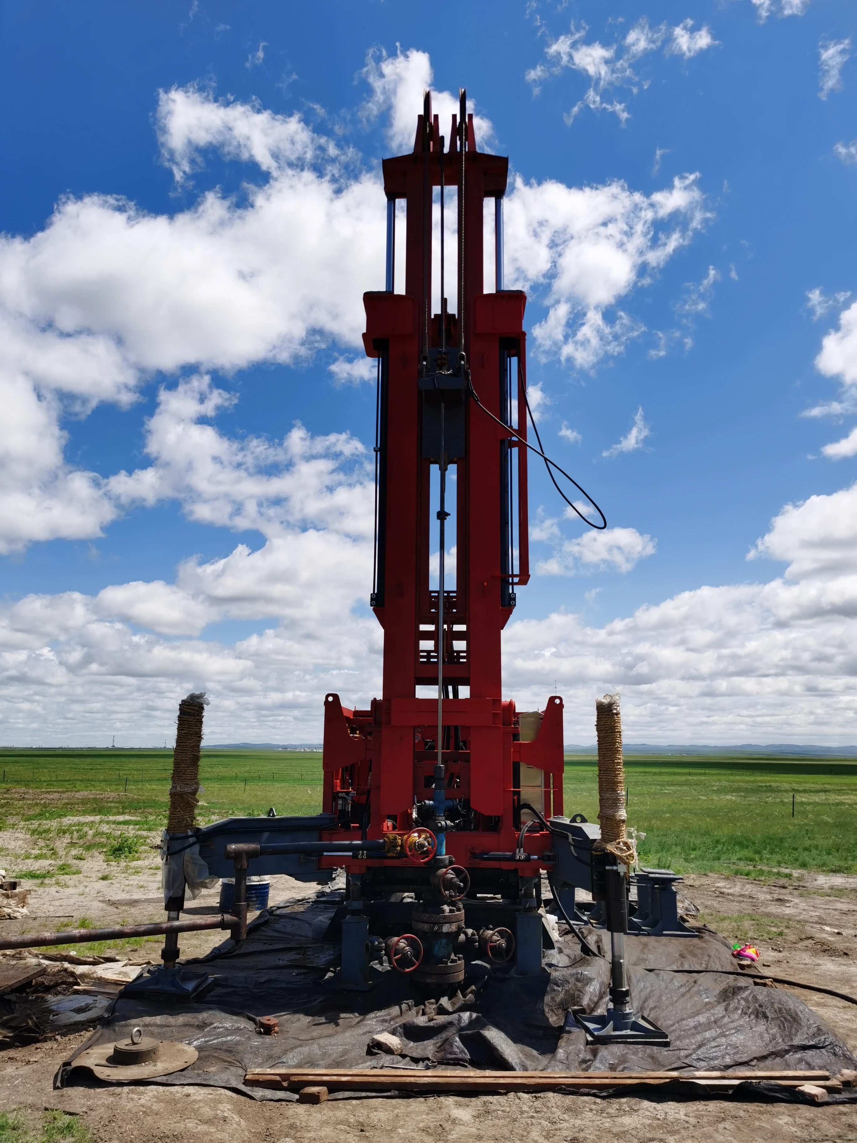 Высококачественная гидравлическая буровая установка для бурения скважин/Буровая установка для бурения скважин/небольшая буровая установка для бурения скважин