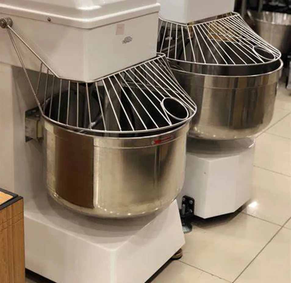 Factory Price Large Commercial Dough Mixer High Quality Max Flour 50 KG -100 KG