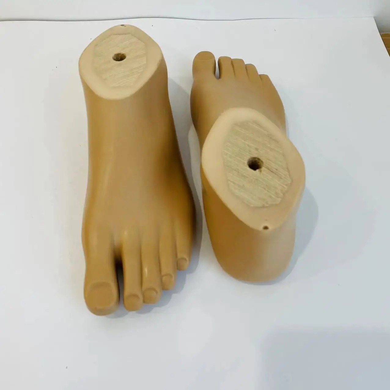 Medical Artificial Limbs Polyurethane Sach foot with Prosthetic Toes prosthetic foot manufacturer